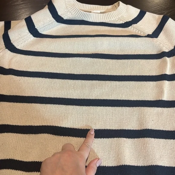 Gap Men’s Large Light Tan and Navy Crewneck Sweater - Picture 10 of 10